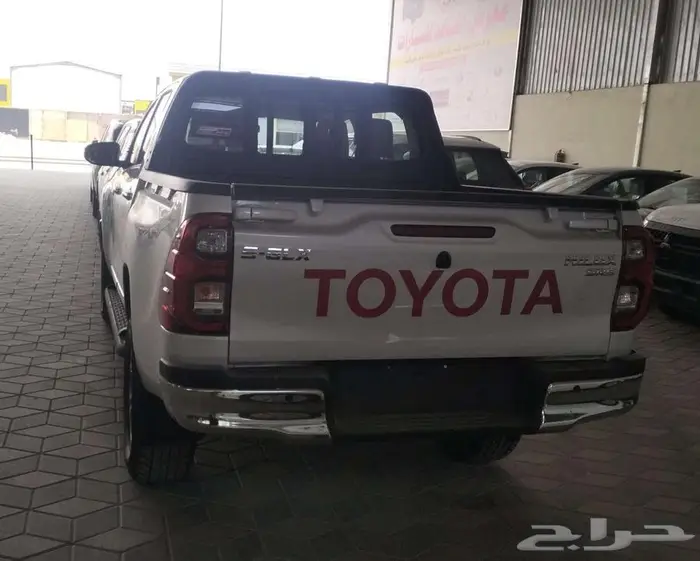 هايلوكس غمارتين S-GLX 4 4 اوتوماتيك بنزين 2025 2