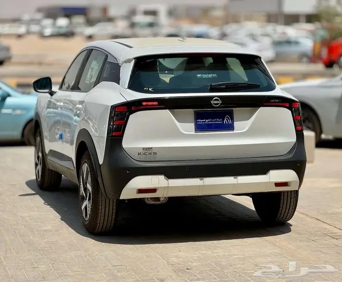 نيسان كيكس ستاندر 2025 مبيعات التقسيط 3