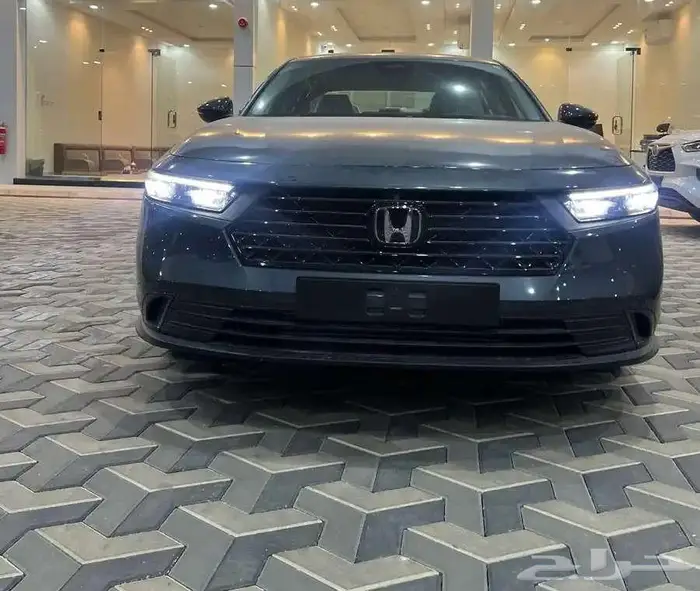 هوندا اكورد نص فل 2025 سعودي أصفار 5