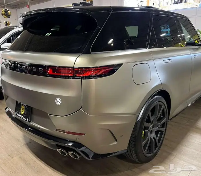 range rover sport SV 9