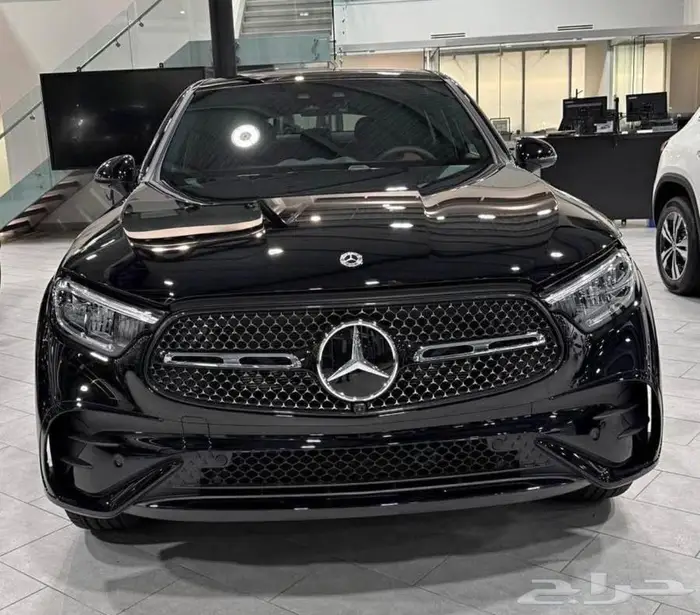 للبيع مرسيدس 2026 GLC300 جملي ((ب255 الف ريال)) 3