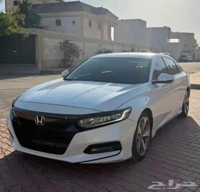 هوندا اكورد 4