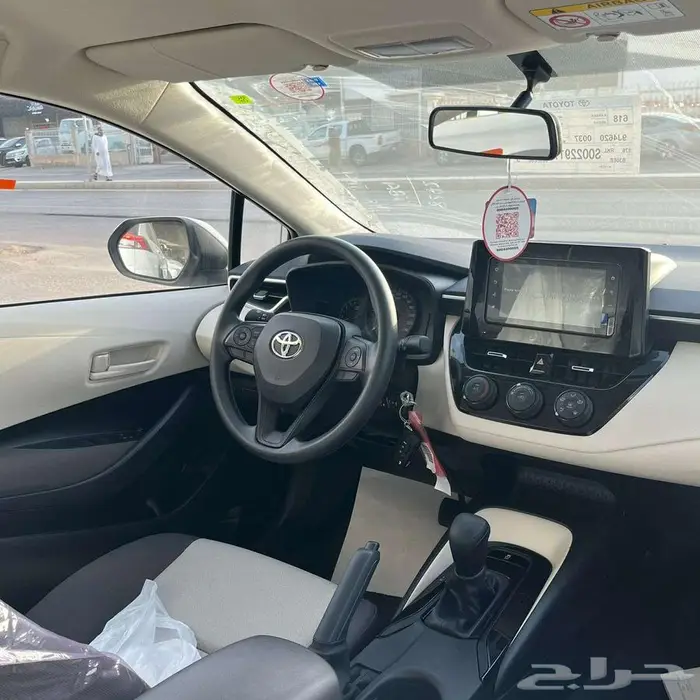 تويوتا كورولا 2025 4