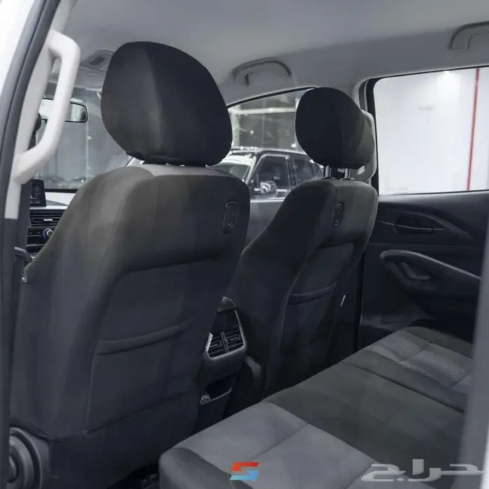 بيجو ونيت لاندتريك 2023 ديزل دبل جديد اصفار 12