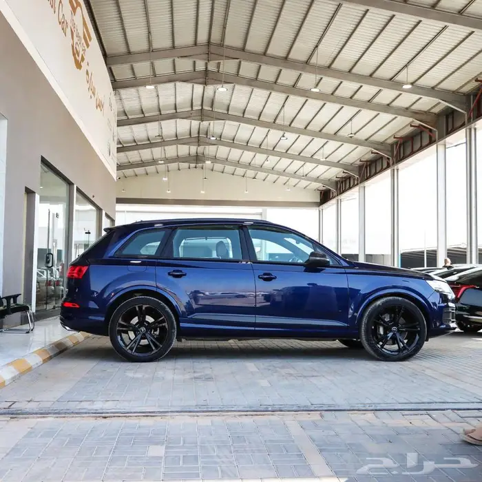 اودي Q7 فل كامل موديل 2019 3