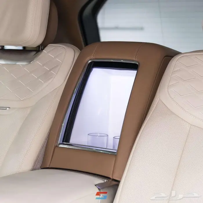 لاند روفر رنج روفر SV لونج موديل 2025 8