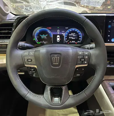 تويوتا كراون 2.5 بريميوم هايبرد 2026 index