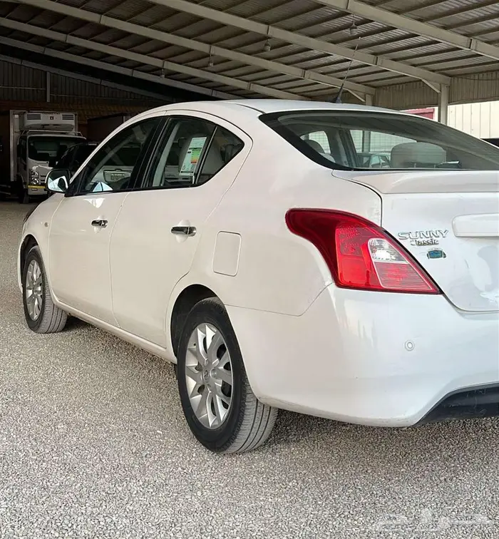 نيسان صني قير اوتماتيك 2023 10