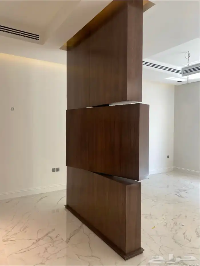 هندي محترف اعمال الدهانات الخشبية والديكور 0