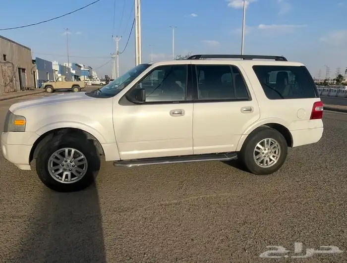 اكسبيديشن ابيض 2013 0