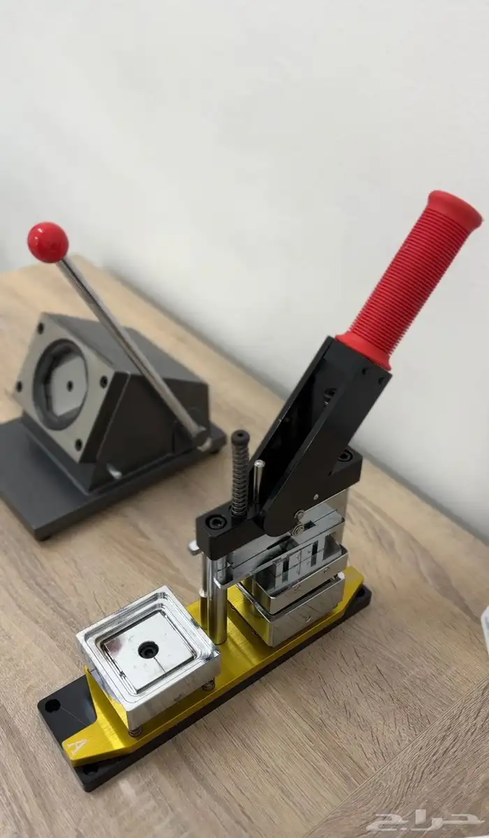 الة صنع صور مغناطيسيه 0