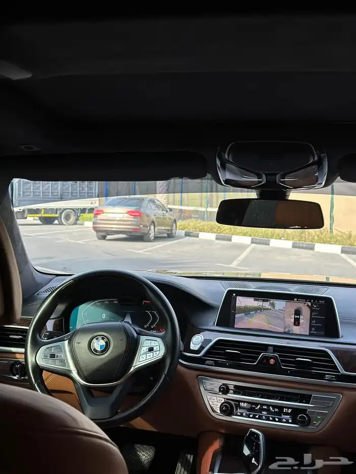 بي ام دبليو 750 8سلندر BMW 7serious 750 xDrive 2021 3