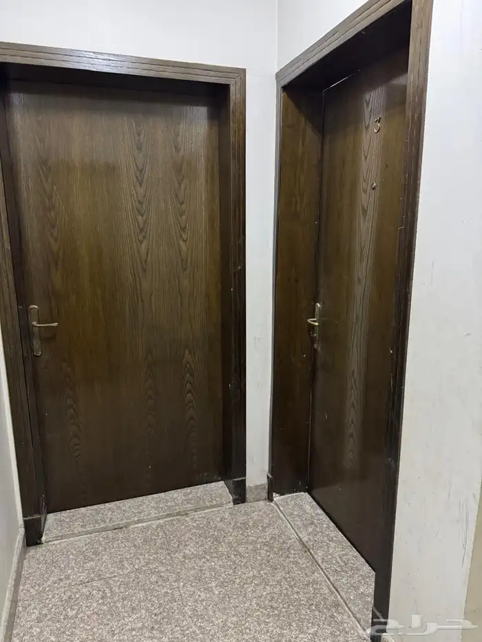 شقة بالجسر دور ثاني ملحق مدخلين 0