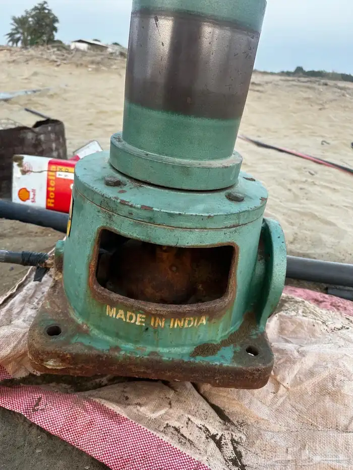 طرمبة التا هندي مع الأعمده استخدام نظيف 0