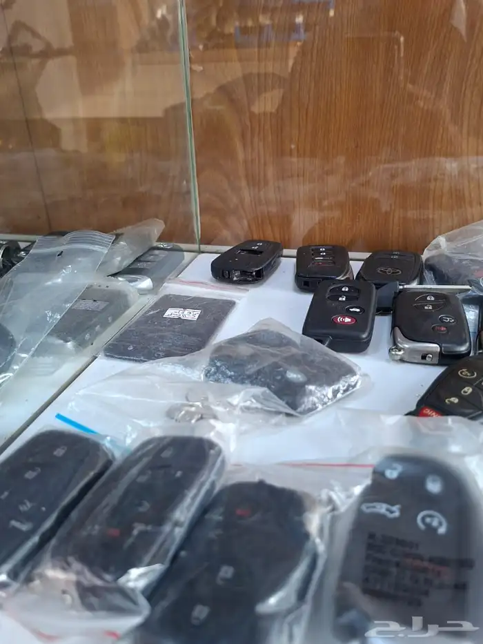 ريموت بصمة وبرمجة فتح سيارات شقق 8