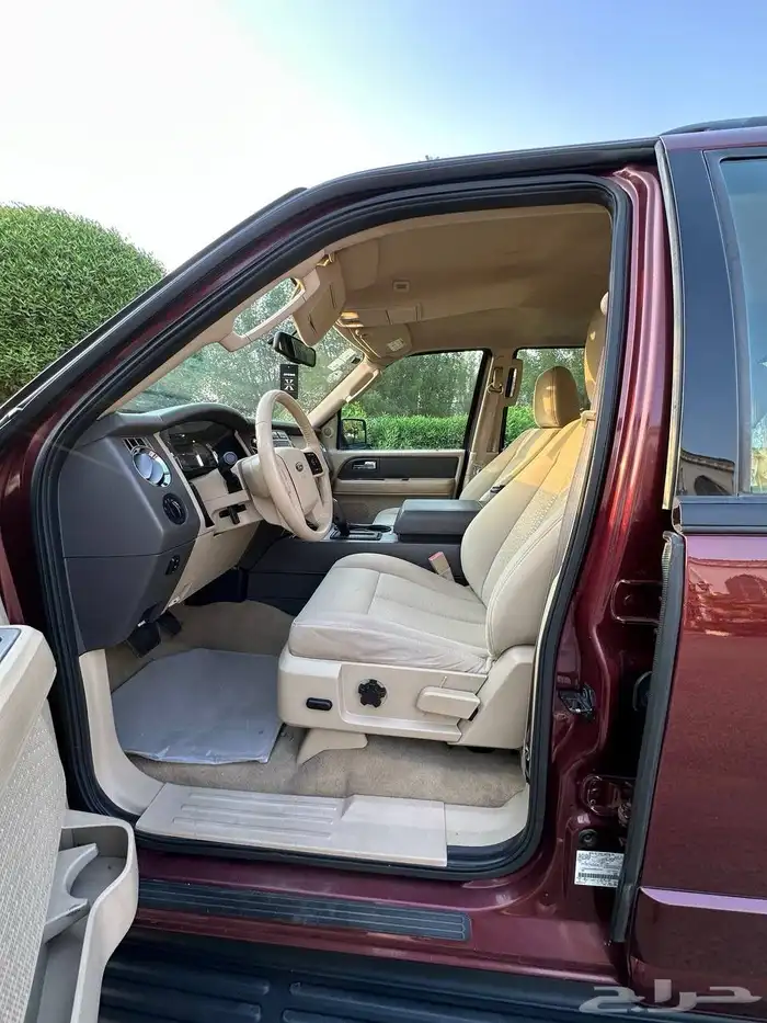 (مباع)فورد اكسبديشن 2013 وكالة 35