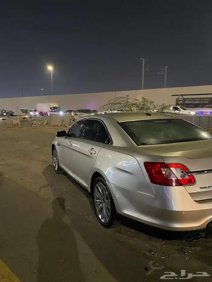 فورد تورس 2011 لمتيد فل كامل 6