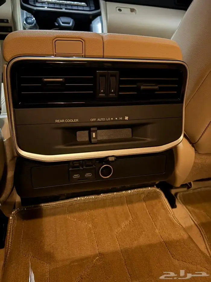 لاند كروزر 2024 تنفس طبيعي وارد وليد للسيارات مخزن 15