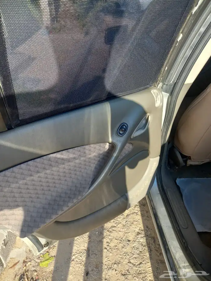 للبيع كابرس 2005 7