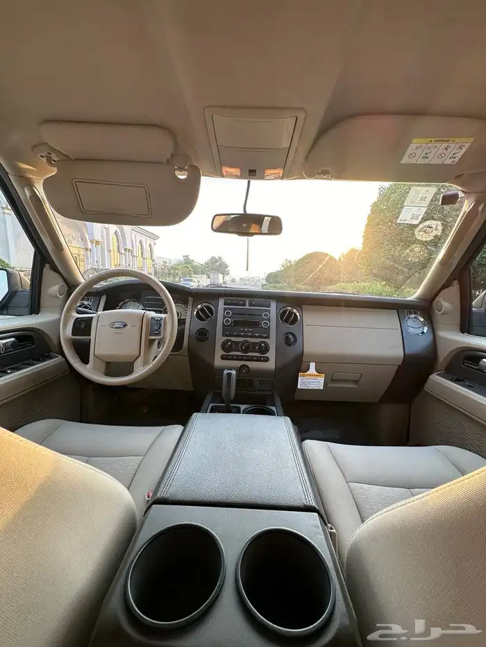 (مباع)فورد اكسبديشن 2013 وكالة 51