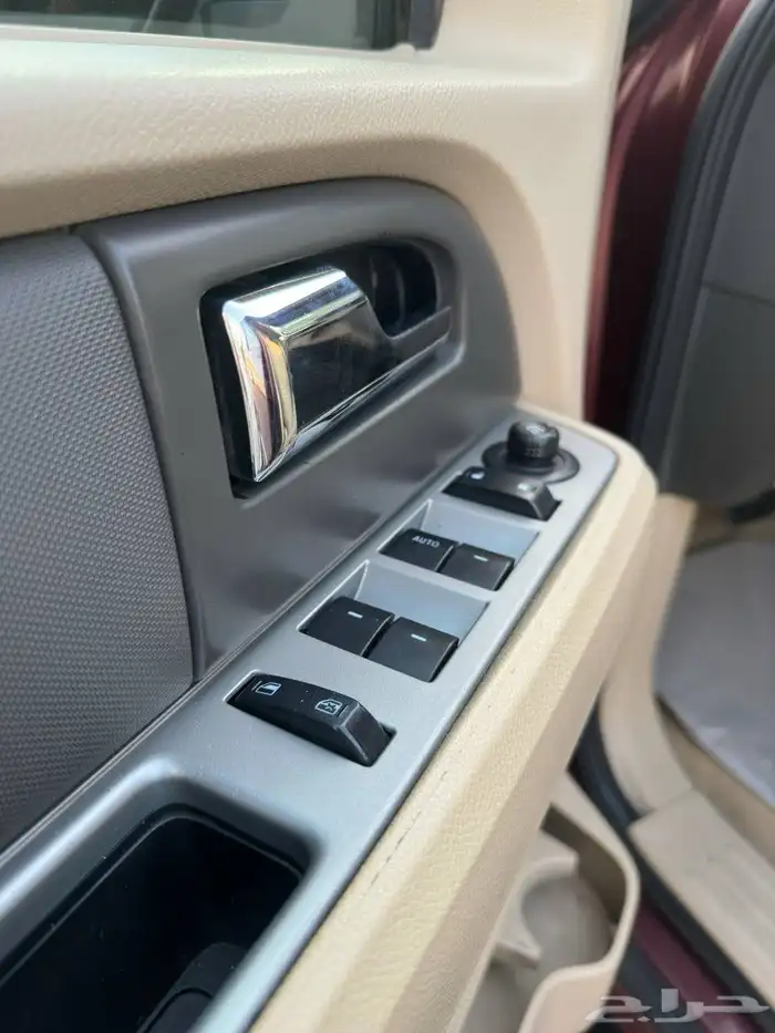 (مباع)فورد اكسبديشن 2013 وكالة 34