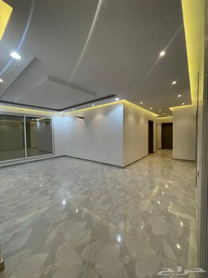 للبيع شقق دور ارضي بمدخل خاص داخل حد الحرم بالرانوناء 4