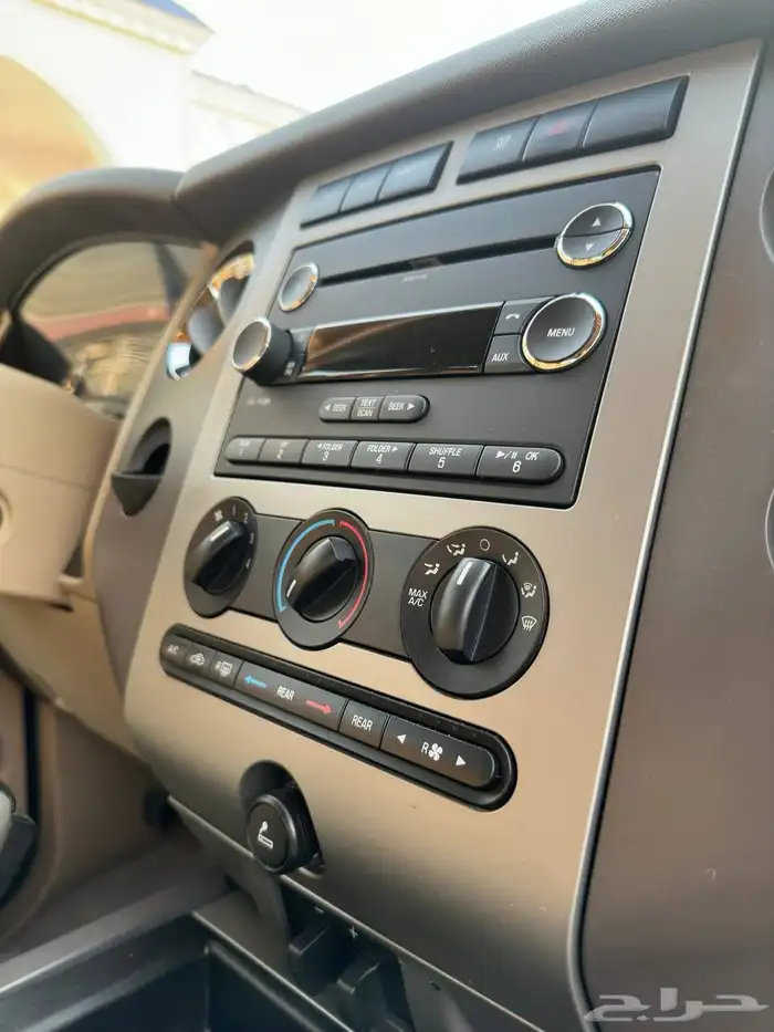 (مباع)فورد اكسبديشن 2013 وكالة 62