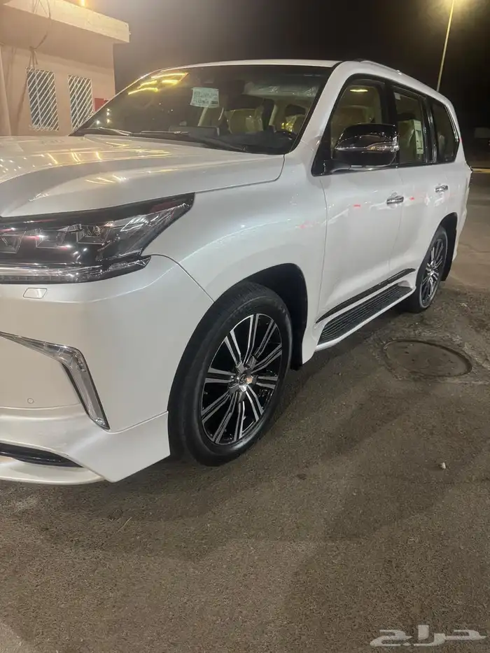 جيب ليكزس 2020 2