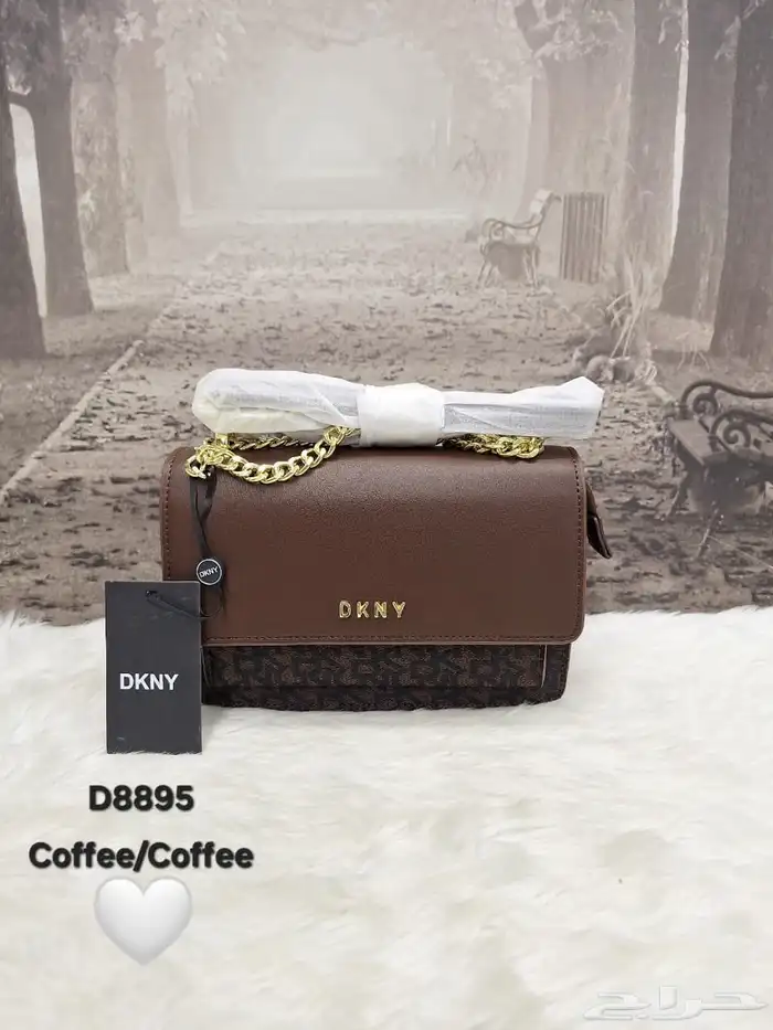 توفرت شنط الماركات درجه اولا 74