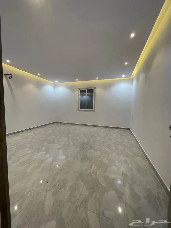 للبيع شقق دور ارضي بمدخل خاص داخل حد الحرم بالرانوناء 14