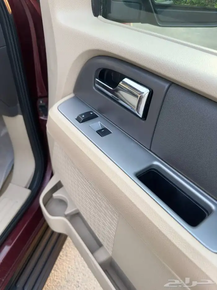 (مباع)فورد اكسبديشن 2013 وكالة 56