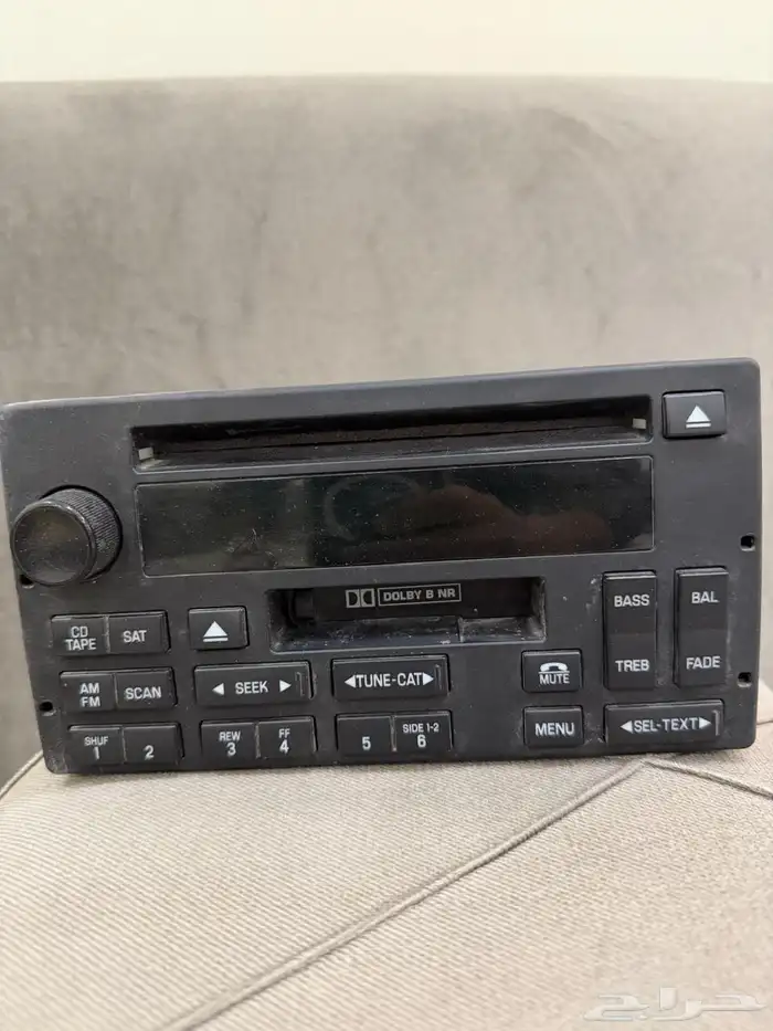 مسجل فورد فكتوريا 2011 أصلي 1