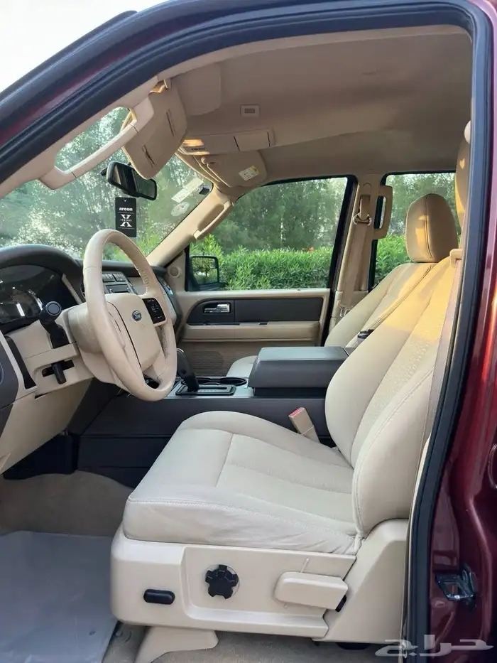 (مباع)فورد اكسبديشن 2013 وكالة 36