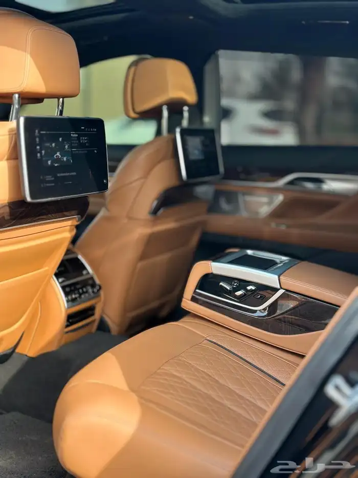 بي ام دبليو 750 8سلندر BMW 7serious 750 xDrive 2021 10
