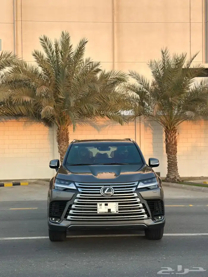 لكزس LX600 2022 BA شبه جديد سعودي 2