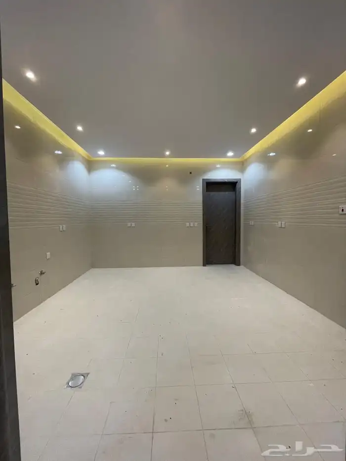 للبيع شقق دور ارضي بمدخل خاص داخل حد الحرم بالرانوناء 11