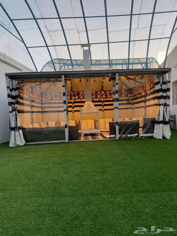 بيت شعر الملكي 8