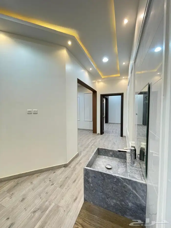 للبيع وحدة ارضية بموقع مميز في حي سلطانة ببريدة 3