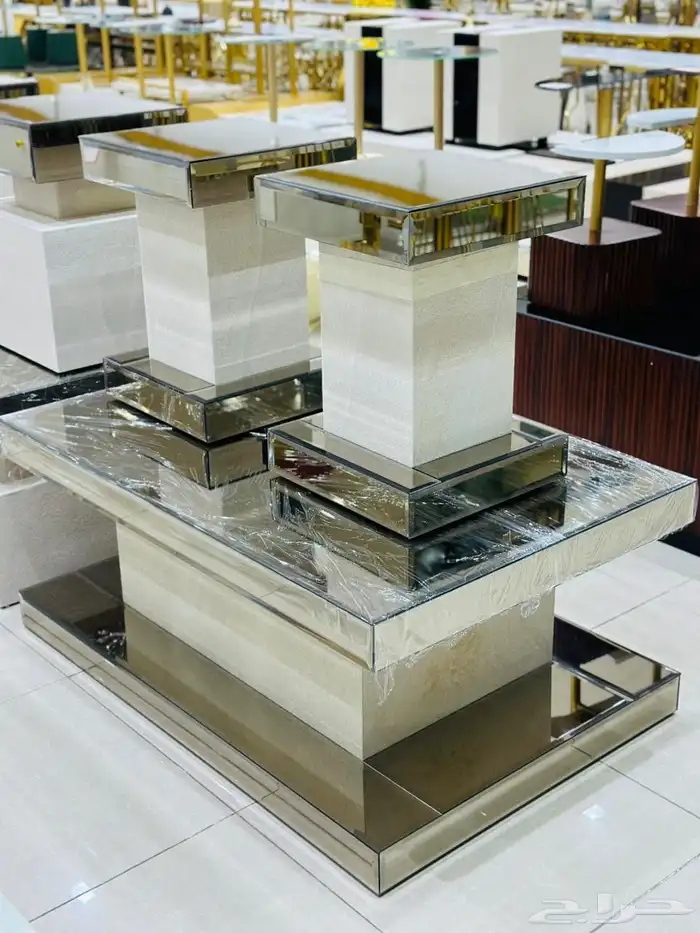 طاولات تفصيل حسب الطلب 60