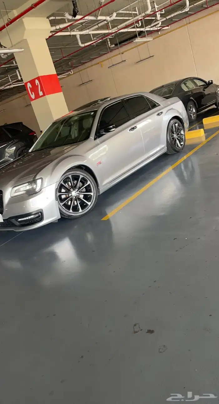 كرايزلر. 2014. 300c 1