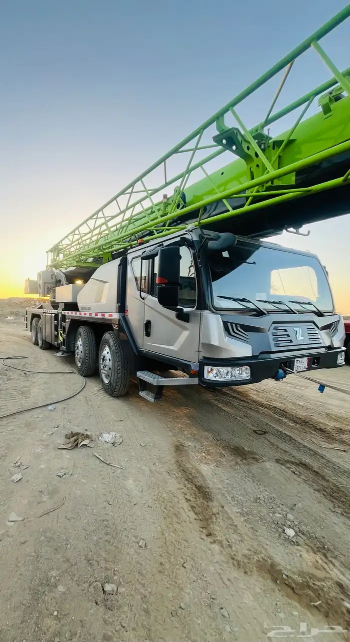 Crane and flatbed Renral 0