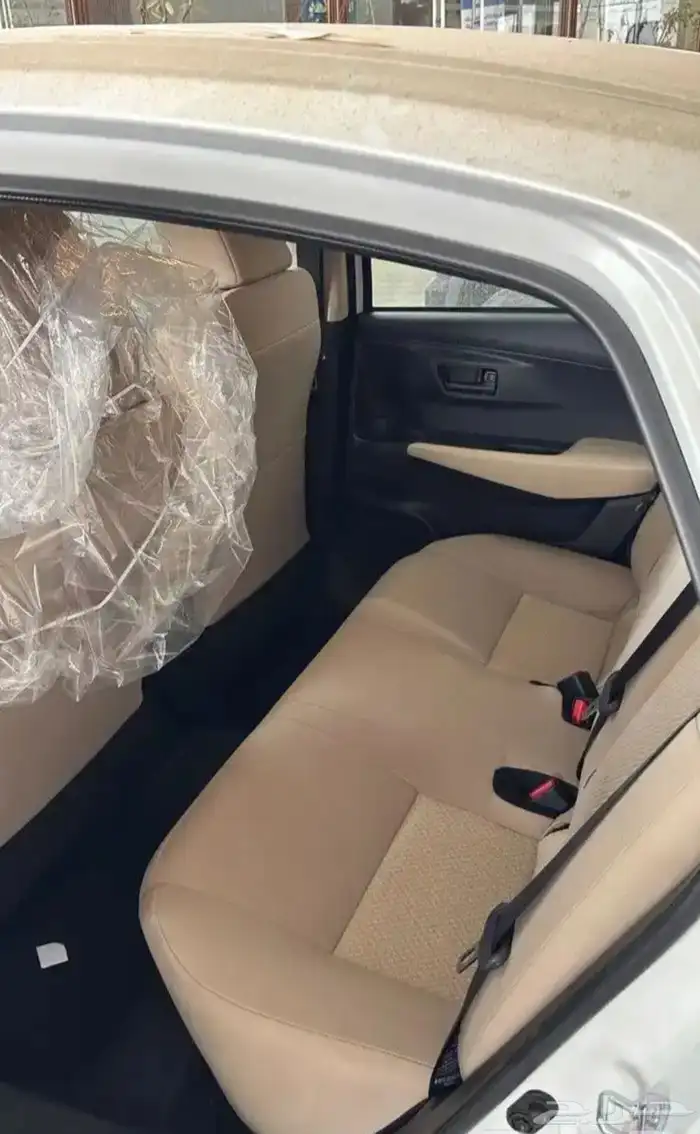 يارس 2026 فئة Y لون ابيض ( بأقل الأسعار) 3