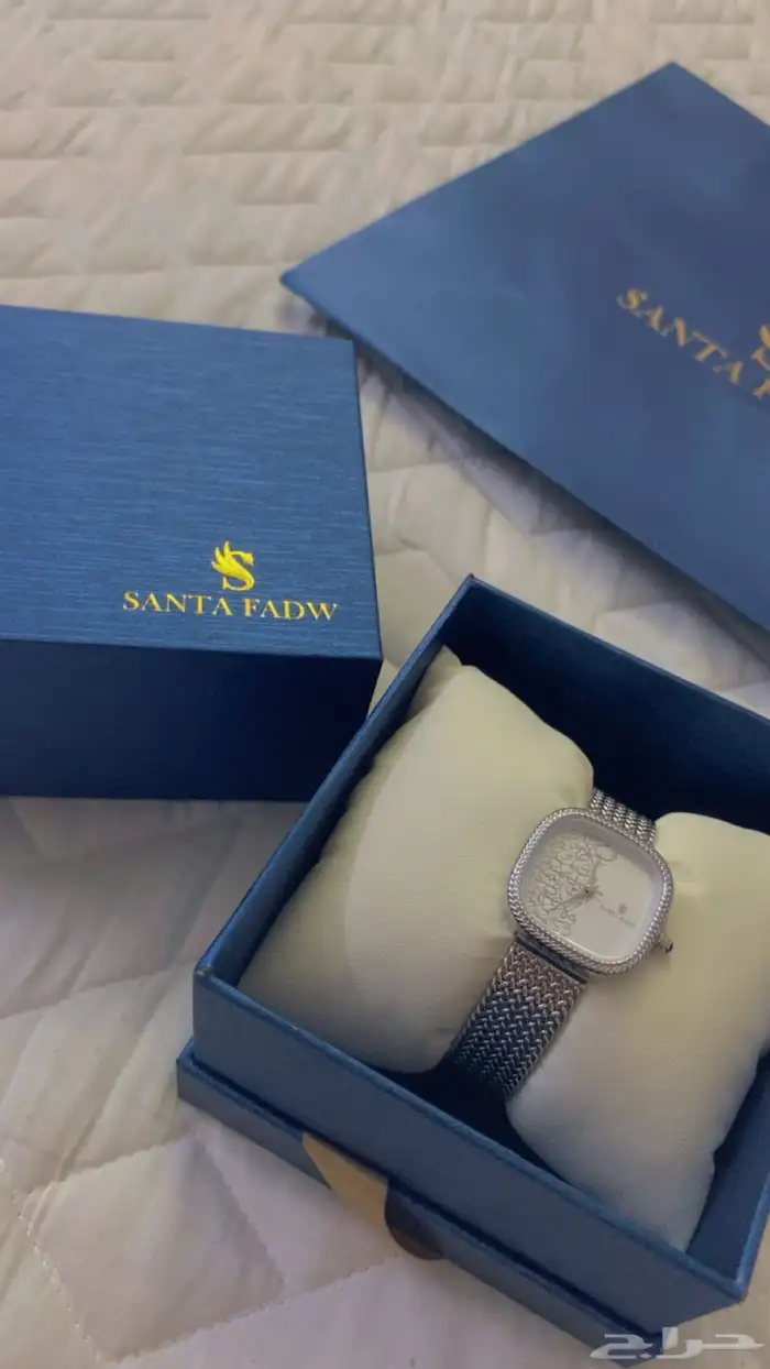 ساعة من SANTA FADW 0