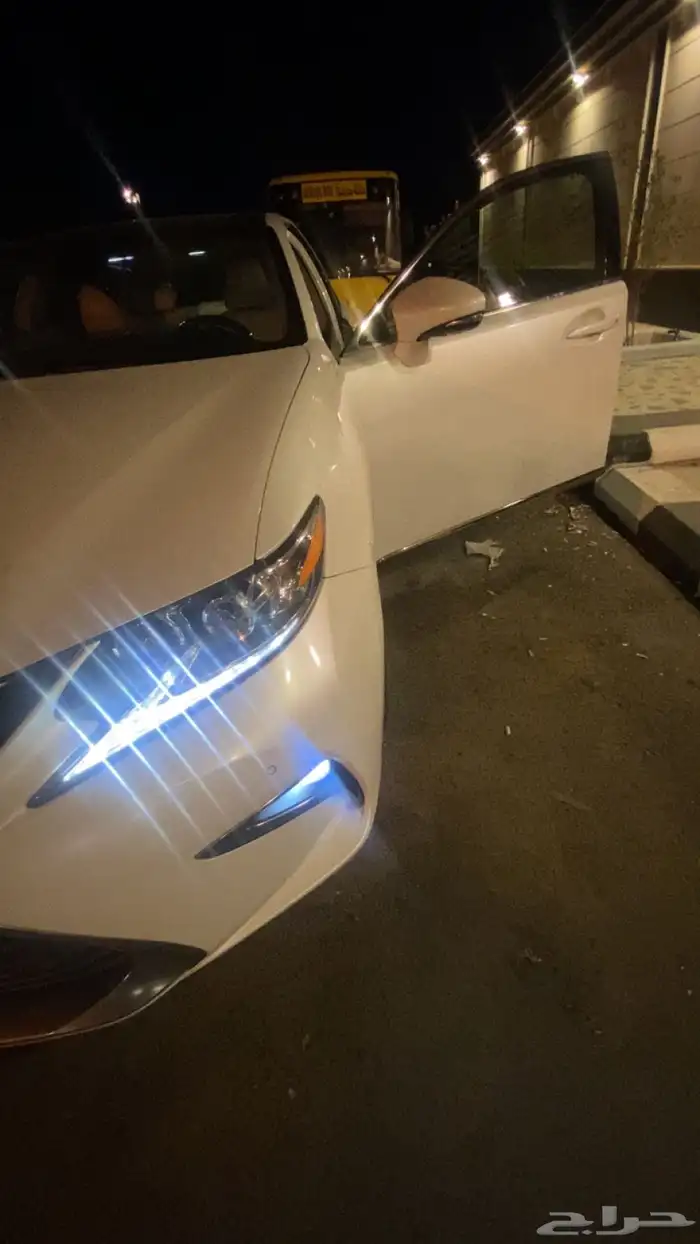 للبيع لكززس 2018 Dd فول كامل 6