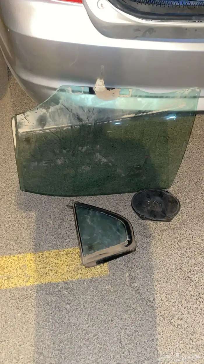 قزاز فورد فيوجن باب يسار كامل معى المثلث وا سماعه 2