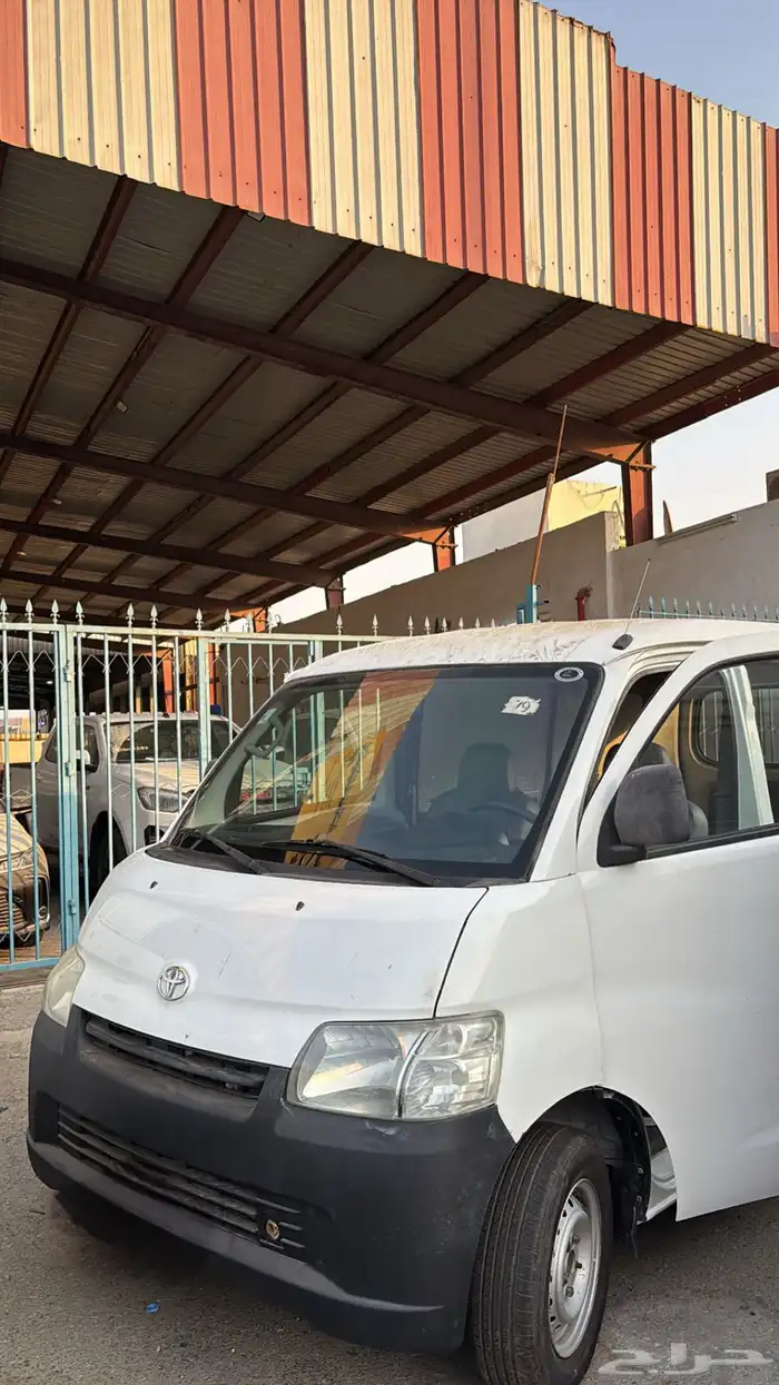 دباب - ديهاتسو - 2011 - مخزن ممشى قليل 0