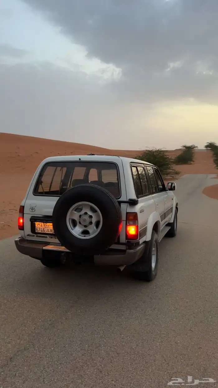 لاندكروزر VXR1992وارد الكويت 11