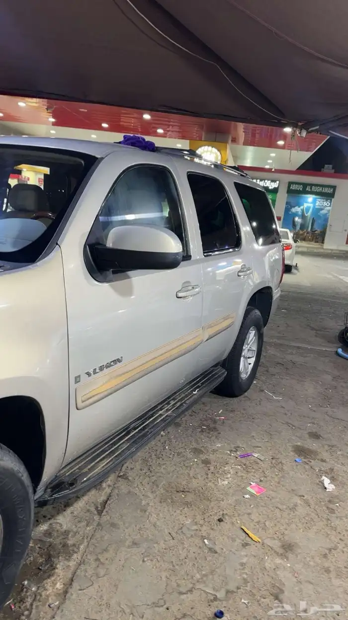 جمس يوكن 2009 الموتر ماشي 380 الف 4