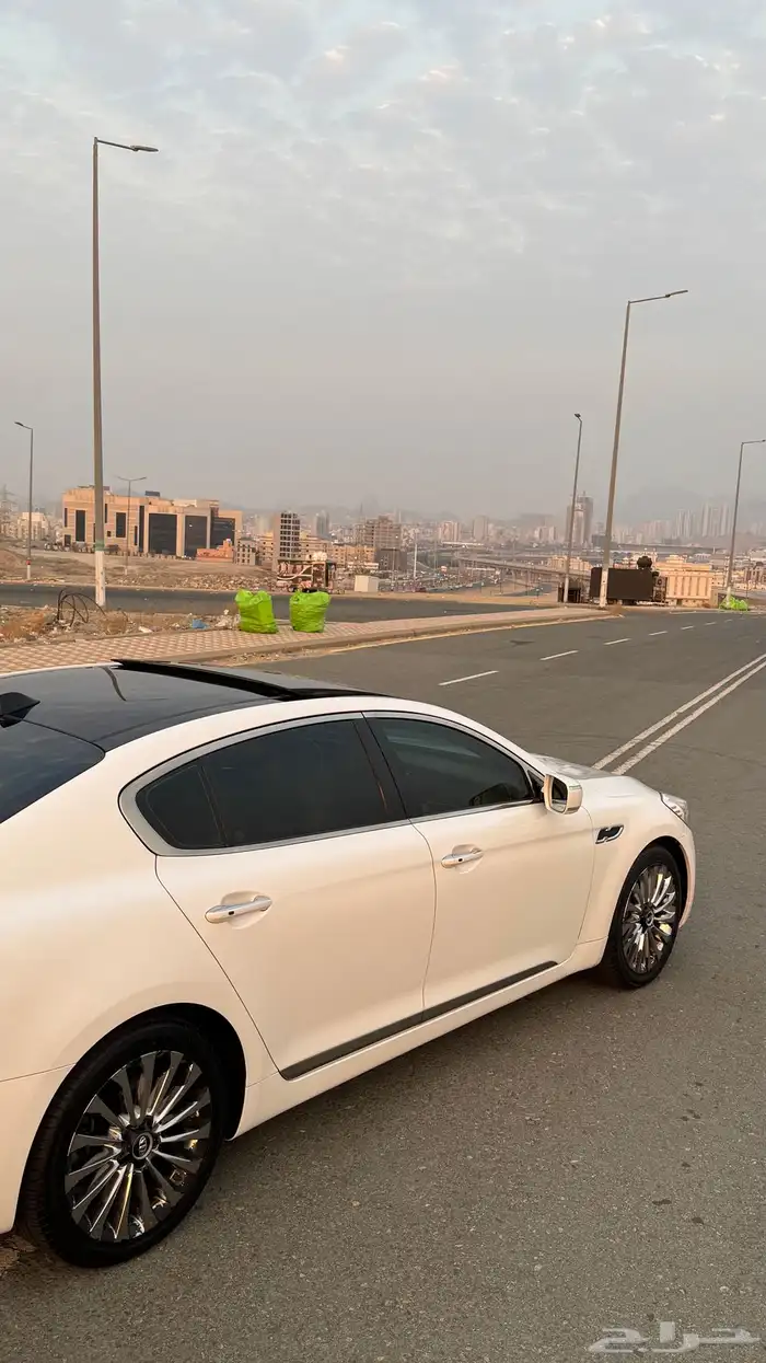 كيا كوريس 2016 اعلى فئة 8 سلندر قمة في النظافة 24