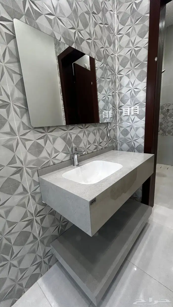 فيلا سكنية للبيع بموقع مميز 8